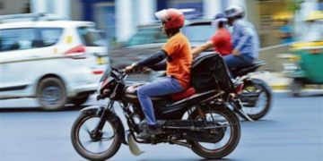 Ντελιβεράς ζήτησε τα δεδουλευμένα του και του έστησαν καρτέρι με εικονική παραγγελία