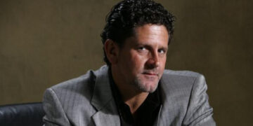 Κοκαΐνη, μοντέλα, όπλα: Ο Έλληνας «νονός» που έτρεμε ακόμα και η Μαφία! Γοητευτικός μα άκρως επικίνδυνος!