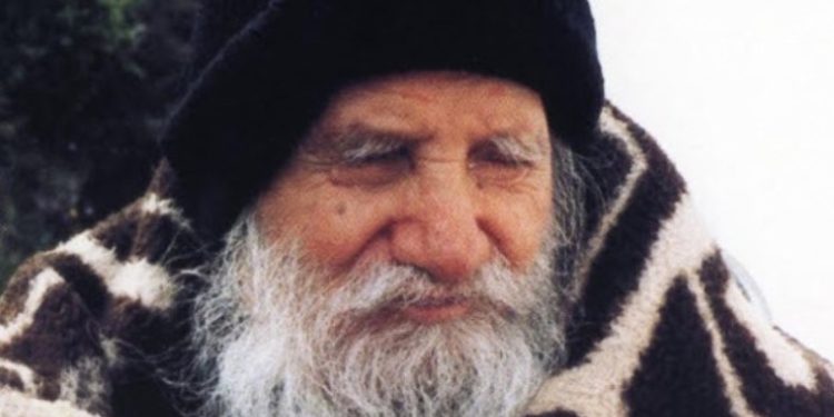 Tα Θεοφάνεια που ο γέροντας Πορφύριος πήγε σε οίκο ανοχής – Αληθινή ιστορία