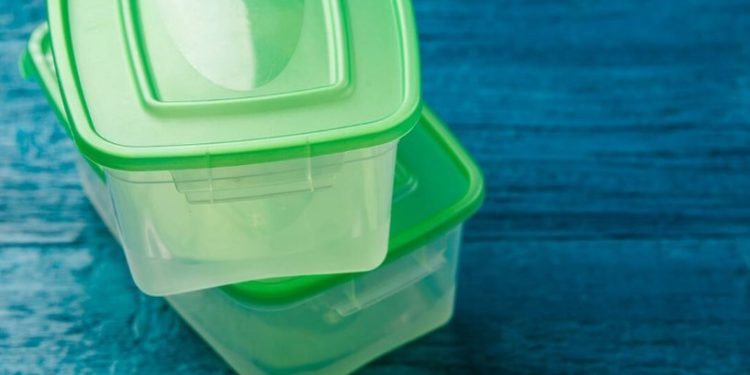 ΠΡΟΣΟΧΗ! Αν έχετε τέτοια τάπερ στην κουζίνα σας πετάξτε τα ΑΜΕΣΩΣ