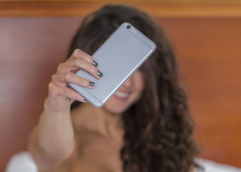 Κάντε τώρα όλοι sexting: Κόλπα και ιδέες για να δείτε την ερωτική σας ζωή να…