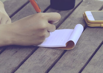 Με ποιον τρόπο γράφεις το «Χ»; Δες τι αποκαλύπτει για σένα!