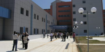 Alldaynews.gr Γιατρός στο νοσοκομείο Καβάλας ξυλοκοπήθηκε από συγγενή ασθενούς που κατέληξε