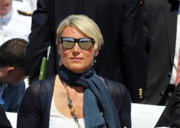 Αγνώριστη η Νατάσα Παζαΐτη: Η εμφάνιση που σόκαρε μέχρι και τον Κώστα Καραμανλή!