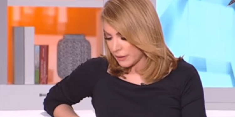 Alldaynews.gr «Ο πατέρας μου άρχισε να με κακοποιεί σeξουαλικά όταν ήμουν 7 ετών» – Σοκ για την Τατιάνα Στεφανίδου!