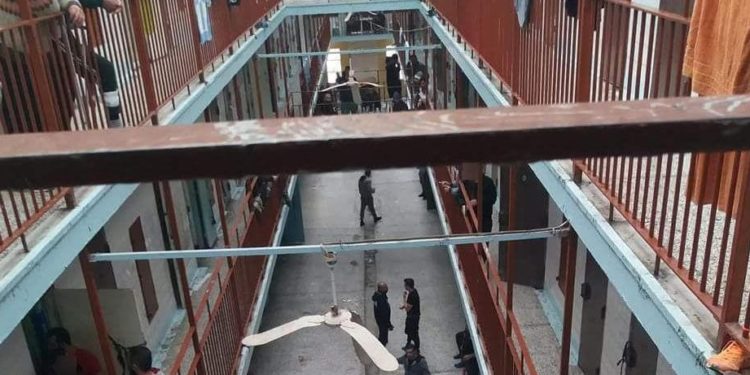 Alldaynews.gr “Εγώ για σένα γ@@@ω όλη την Ελλάδα»! Ανατριχιαστικοί διάλογοι, συμβόλαια θανάτου και νονοί της νύχτας
