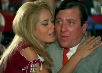 Σπάνια εμφάνιση για την Ελένη Ερήμου – Δες πώς είναι σήμερα η ηθοποιός! (pics)