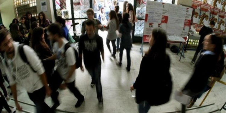 Alldaynews.gr Πρωτοφανές περιστατικό στο ΤΕΙ Ναυπάκτου – Καθηγητής μήνυσε 99 φοιτητές και καθηγητές