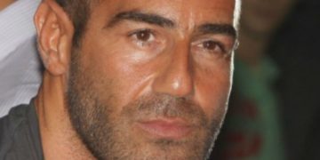 Alldaynews.gr Αντώνης Κανάκης: Για ποιον λόγο κρύβει την οικογένειά του;