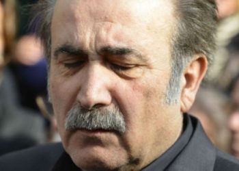 Δύσκολες στιγμές για το Λάκη Λαζόπουλο: Παλεύω να σταθώ όρθιος-Ο καρκίνος πλέον με…