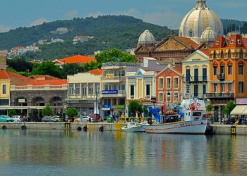Μυτιλήνη: Προσπάθησε να σβήσει τσιγάρο σε βρέφος επειδή τον εκνεύρισε! Τρελάθηκε η μητέρα του μωρού