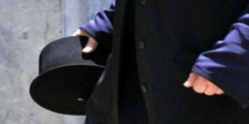 Σάλος σε γνωστό χωριό: Παπαδιά, παρακολούθησε τον παπά και τον έπιασε με την… περιπτερού!