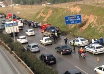 ΠΡΙΝ ΑΠΟ ΛΙΓΟ: Φρικτό τροχαίο στον περιφερειακό της Θεσσαλονίκης-Διαμελίστηκε μοτοσικλετιστής