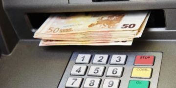 Alldaynews.gr Βρήκε 900 ευρώ σε ΑΤΜ της Εθνικής Τράπεζας