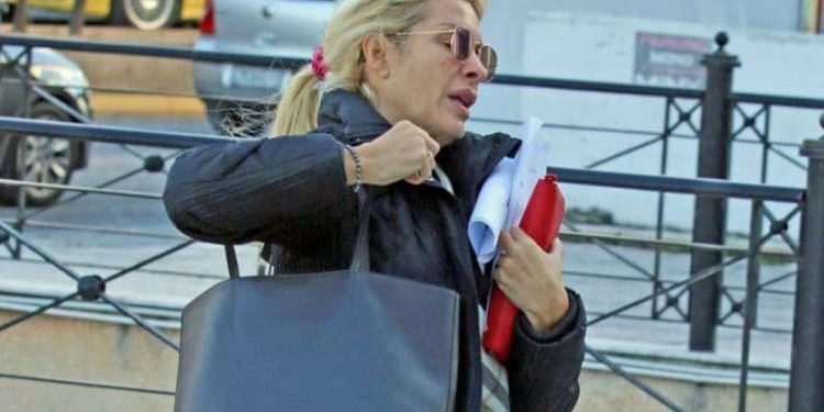 Alldaynews.gr Απέβαλε η Ελένη Μενεγάκη! Η κρυφή 5η εγκυμοσύνη