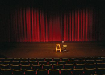 Alldaynews.gr Έλληνας ηθοποιός: Είχα ένα τροχαίο με τη μηχανή στο οποίο σκοτώθηκε η κοπέλα μου. Αισθανόμουν ένοχος
