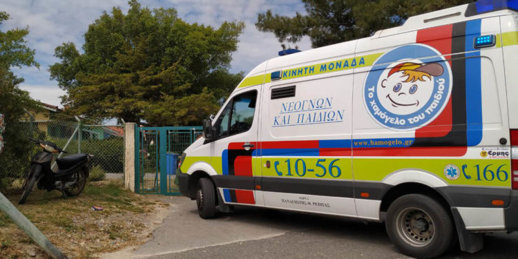 Alldaynews.gr Ατύχημα πριν το μεσημέρι για παιδάκι σε Παιδικό Σταθμό – Τραυματίστηκε στο κεφαλάκι του (pics)