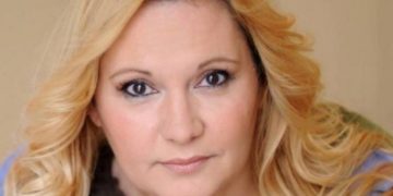 Alldaynews.gr Το συγκινητικό “αντίο” της Καίτης Φίνου στον Κώστα Ευριπιώτη