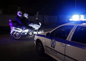 Alldaynews.gr Άγρια νύχτα στα Εξάρχεια: Πυροβολισμοί σε σημείο γεμάτο κόσμο