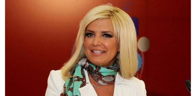 Μαρίνα Πατούλη: Αυτό βρίσκω αφροδισιακό σε έναν άνδρα!! Μου αρέσει να τον βλέπω να..[video]