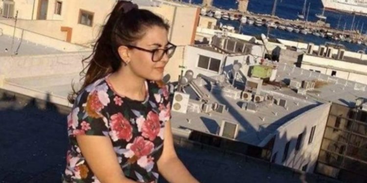 Σε μηνύσεις προχωρούν οι γονείς της Ελένης Τοπαλούδη για χυδαίες αναρτήσεις στο Facebook