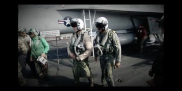 Alldaynews.gr Αμερικανοί πιλότοι: UFO μας παρακολουθούσαν για μήνες στις ακτές των ΗΠΑ (pics, vid)