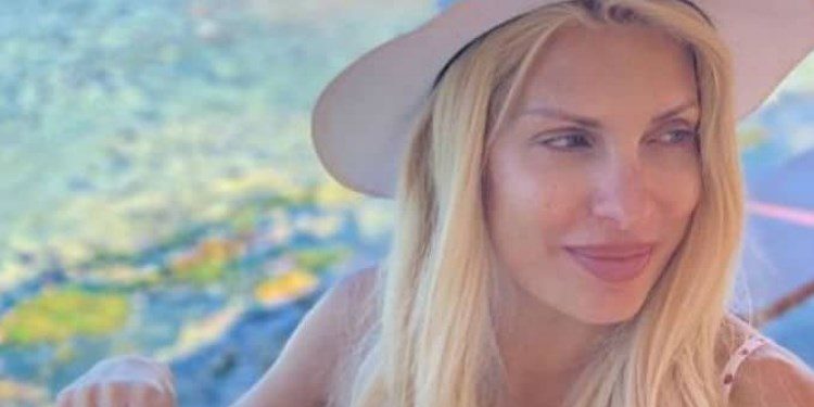 Alldaynews.gr Ελένη Μενεγάκη: Αυτή είναι η πραγματική της ηλικία-Όλη η αλήθεια!!