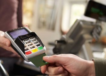 Alldaynews.gr Αλλάζουν όλα στις ανέπαφες συναλλαγές: Τι πρέπει να γνωρίζετε για πληρωμές με κάρτα