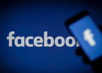 Το Facebook «ντύνεται» στα μαύρα: Γιατί αλλάζει εικόνα το δημοφιλές μέσο κοινωνικής δικτύωσης