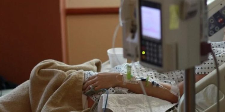 Alldaynews.gr Τραγικό: Ο Κωνσταντίνος πέρασε στην Ιατρική την ώρα που μάχεται για τη ζωή του στο Ρίο!