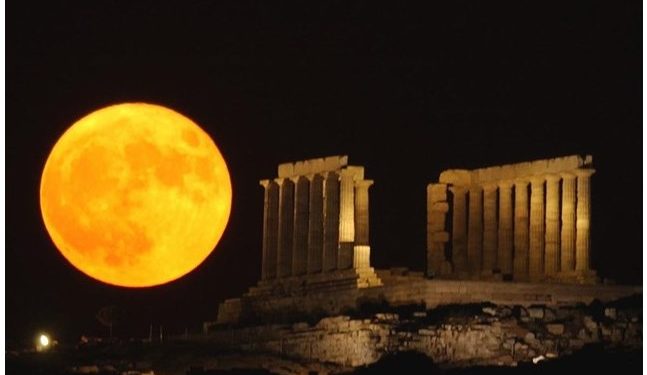 Alldaynews.gr Πανσέληνος Αυγούστου: Γιατί θα είναι μικρή – Ποια θα είναι η μικρότερη του 2019