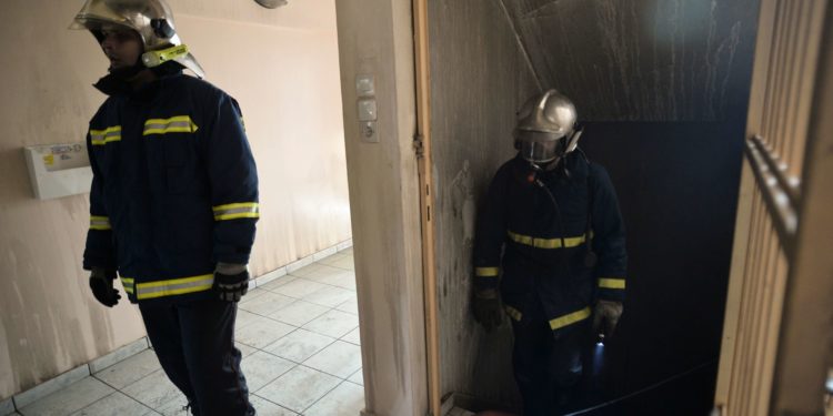 Alldaynews.gr Τραγωδία στην Πάτρα ανήμερα του Δεκαπενταύγουστου! 29χρονος κάηκε μέσα στο σπίτι του!