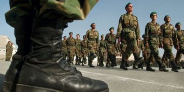 stratos-στρατός