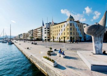 Βόλος: Έκανε βόλτα στο λιμάνι και ξαφνικά έπεσε νεκρός