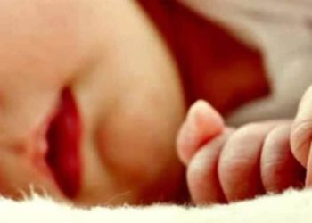 «Σκοτώσαμε το μωρό μας, γιατί δεν κάναμε έγκαιρα μια εξέταση των 40 ευρώ»