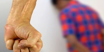 Τέσσερις 9χρονοι βίασαν 5χρονο λέγοντάς του: «Θα είσαι το σκυλάκι μας»