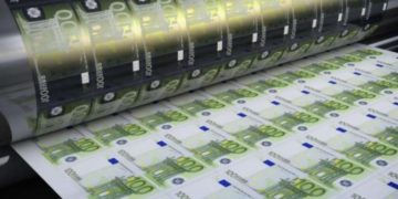 Alldaynews.gr Το μεγάλο ποντάρισμα: Η μέρα που 1,5 εκατομμύριο Έλληνες κοιμήθηκαν πλούσιοι και ξύπνησαν απένταροι