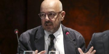 Alldaynews.gr Μπάμπης Παπαδημητρίου: «Το νερό είναι απαράδεκτα φθηνό»! (vid)