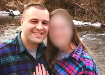 Ο γαμπρός πιάστηκε στα πράσα από τη νύφη να προσπαθεί να κάνει σεξ με παράνυμφο (vid)