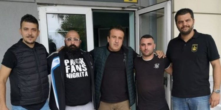 Alldaynews.gr Οπαδοί του ΠΑΟΚ και του Άρη ενώθηκαν για καλό σκοπό