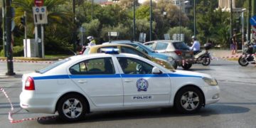 Alldaynews.gr Χαϊδάρι: Μαφιόζικο χτύπημα – Πυροβόλησαν 6 φορές οδηγό αυτοκινήτου και εξαφανίστηκαν