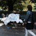 Βίντεο-σοκ: 24χρονος σκότωσε με λοστό 4 άστεγους, την ώρα που κοιμούνταν