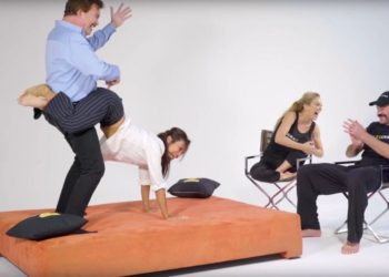 Ποpνοστάρ διδάσκουν σε μαμάδες και μπαμπάδες στάσεις του σ3ξ