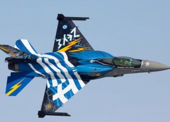 “Τούτος ‘δω ο λαός δεν γονατίζει, παρά μόνο μπροστά στους νεκρούς του”: Το συγκλονιστικό μήνυμα του πιλότου του F16 από τη Θεσσαλονίκη