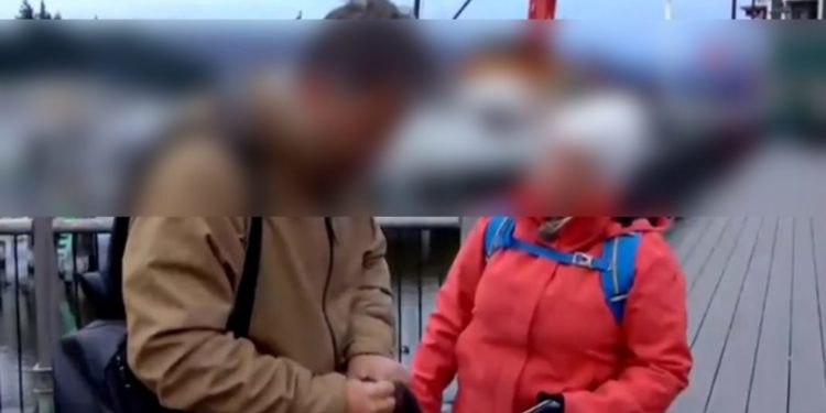 «Κερατάς», διάσημος και… φωτογραφημένος! Ποιος είναι; (video)