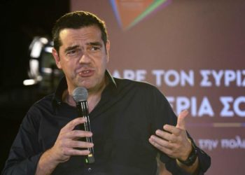 Τσίπρας κατά Μητσοτάκη: Τα 4 αφηγήματα της κυβέρνησης που διαψεύστηκαν