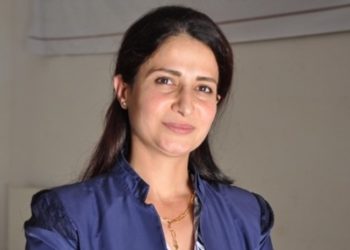 Η στιγμή που Τούρκοι μισθοφόροι εκτέλεσαν και αποκεφάλισαν τη γενική γραμματέα κουρδικού κόμματος[video]