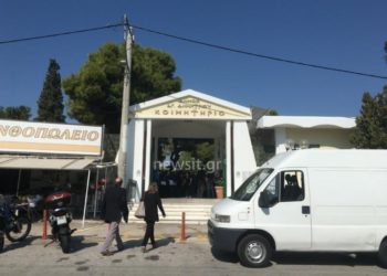 Θρήνος στην κηδεία του τρίχρονου Γιάννη που πέθανε στον παιδικό σταθμό