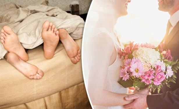 Ερωτύλος παντρεμένος υδραυλικός αντί να φτιάξει τον λέβητα έκανε σεξ με την ερωμένη του σε σπίτι πελάτη