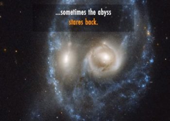 Διαστημικό φάντασμα: Το Hubble φωτογράφισε ένα ανατριχιαστικό «πρόσωπο» με λαμπερά μάτια (pic, vid)